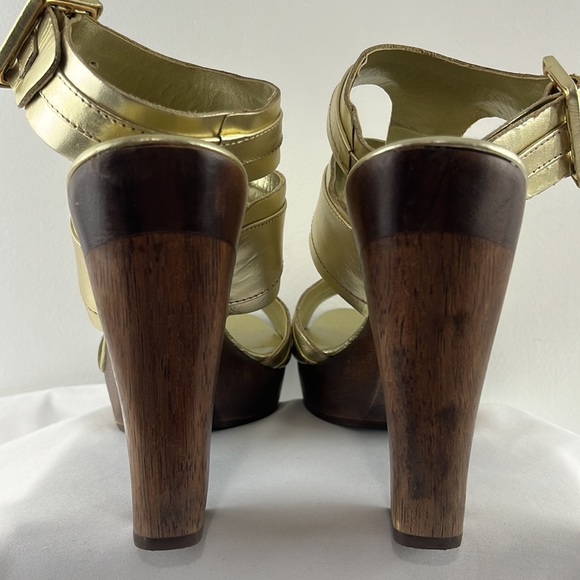 Steve Madden Metallic Gold Strappy Heeled Sandals - Picture 7 of 10